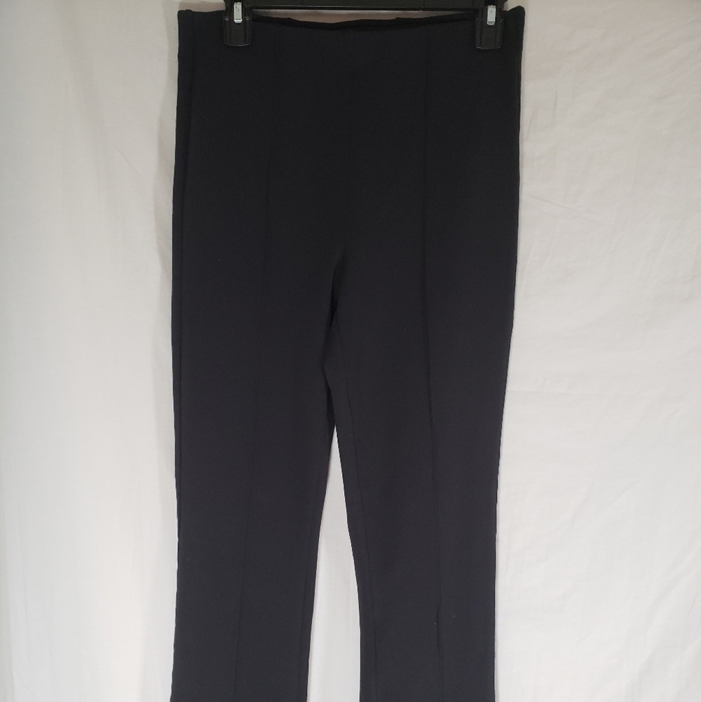 Athleta Black Front Seamed Athletic Pants w/Side Slits Sz M